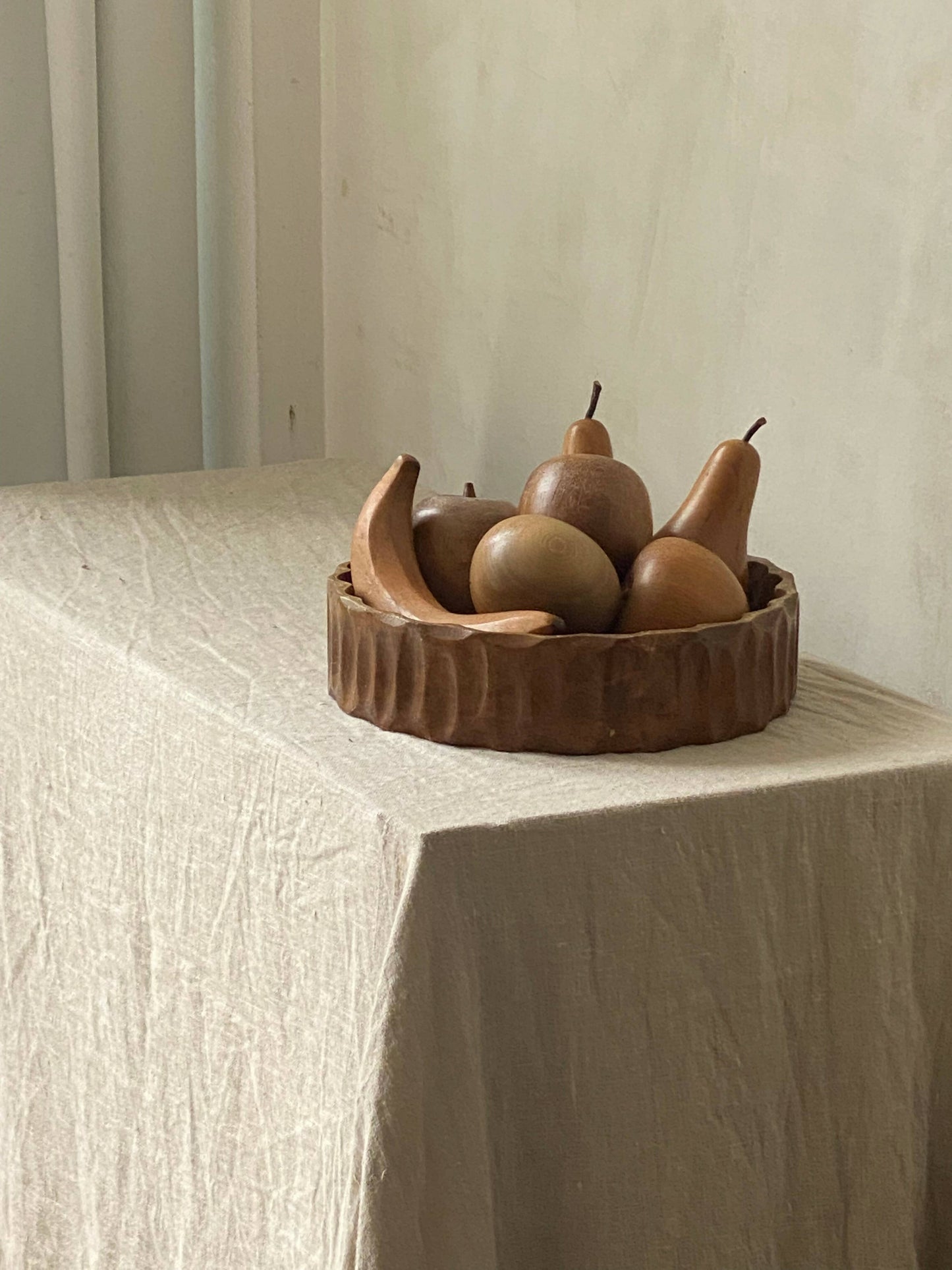 WOODEN FRUIT ENSEMBLE