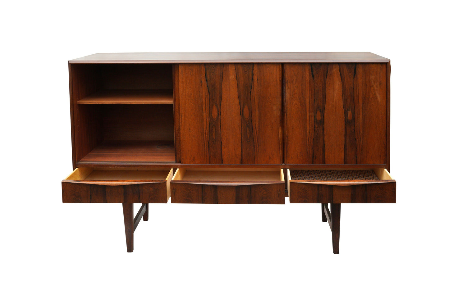 A DANISH ROSEWOOD SIDEBOARD BY E.W. BACH