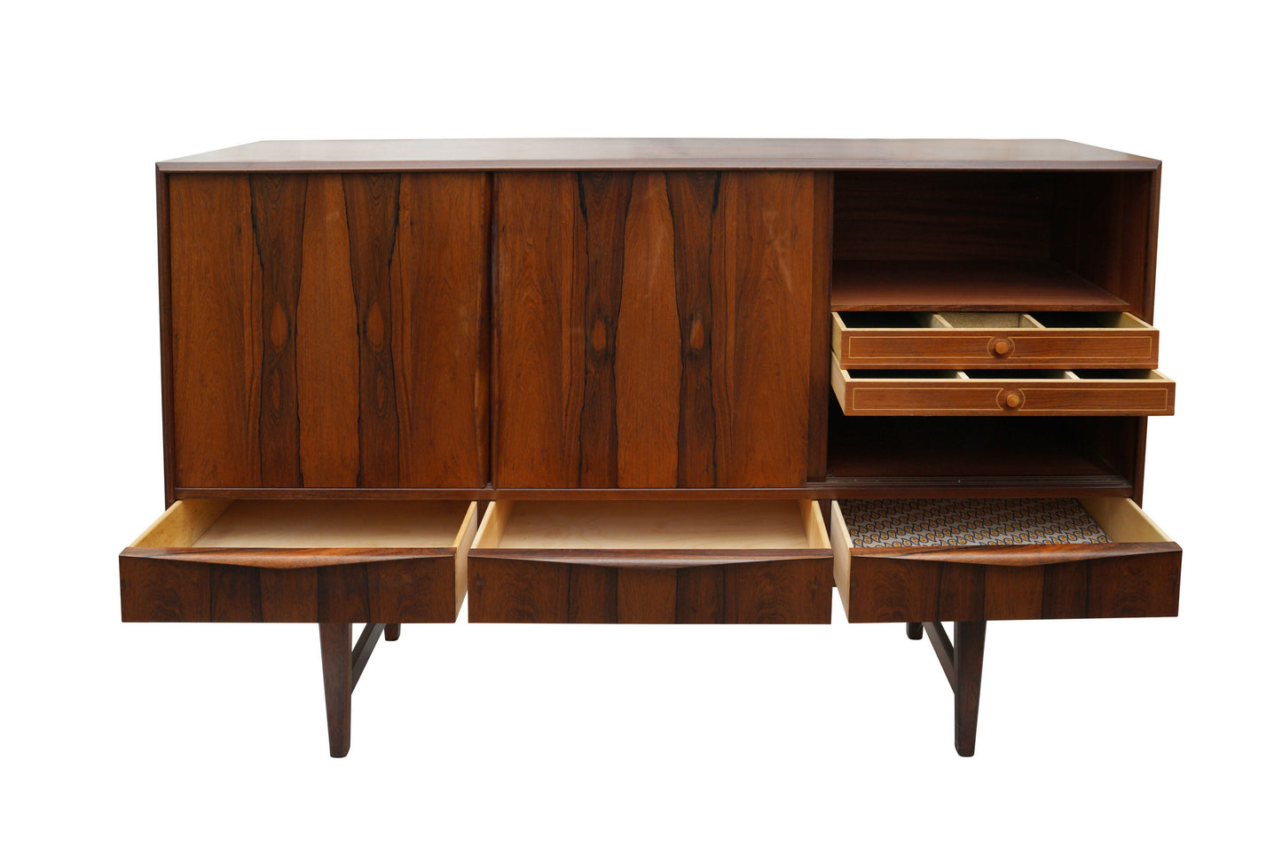 A DANISH ROSEWOOD SIDEBOARD BY E.W. BACH