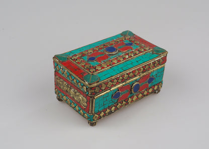 Handmade Nepalese Vintage Jewellery/Trinket Box