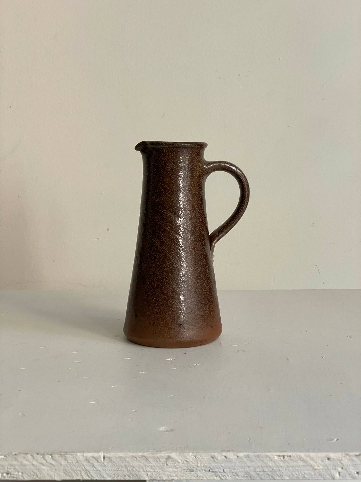 SLIM CERAMIC JUG