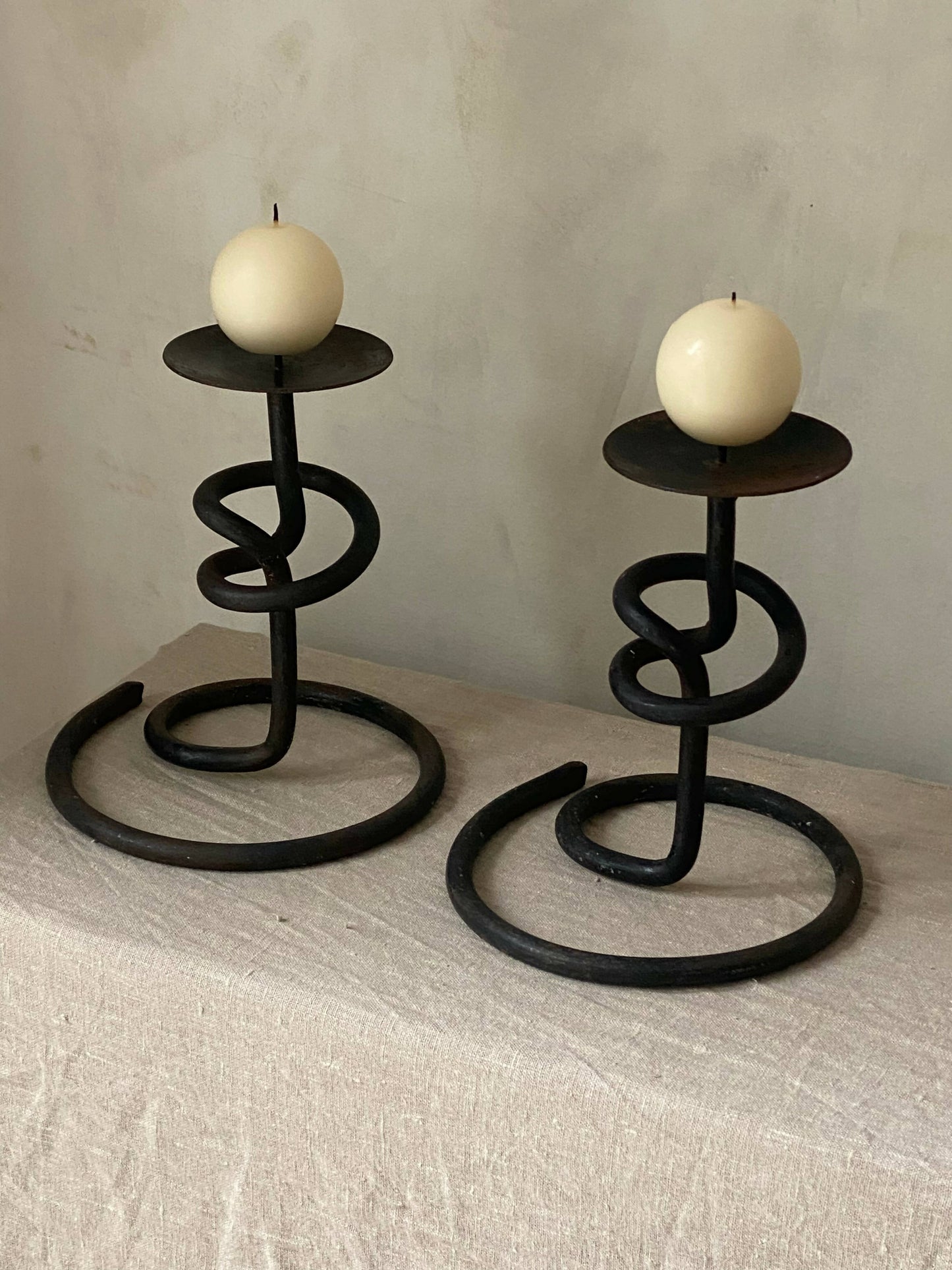 KNOT CANDLEHOLDERS