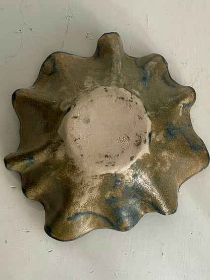 HANDMADE WAVY BOWL